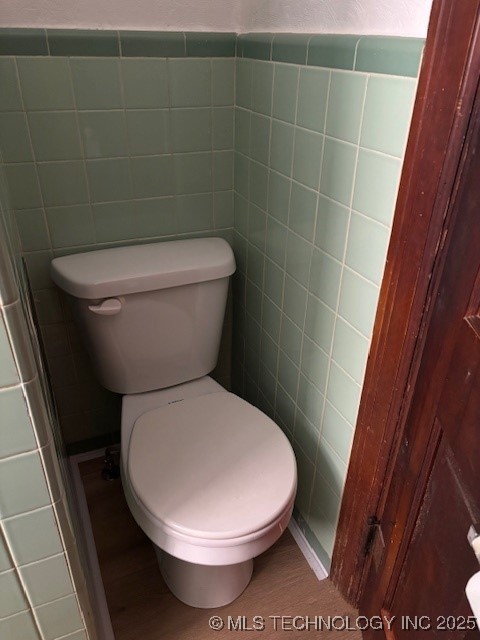 621 Kankakee Street Property Photo 21