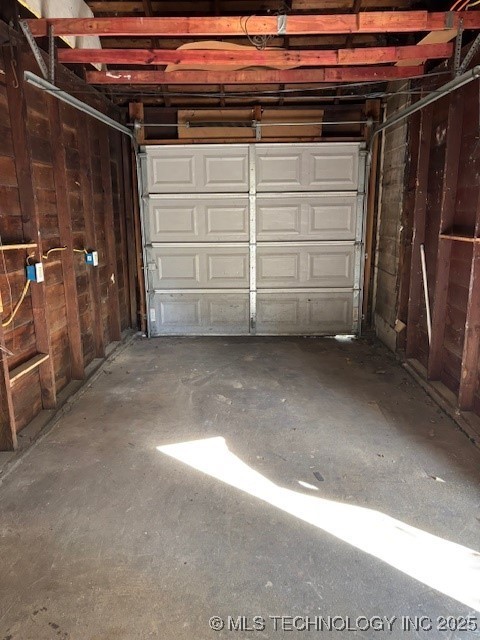 621 Kankakee Street Property Photo 23