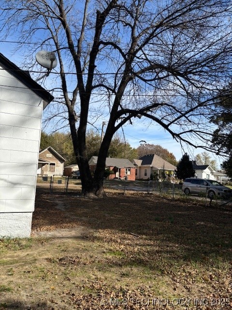 621 Kankakee Street Property Photo 28