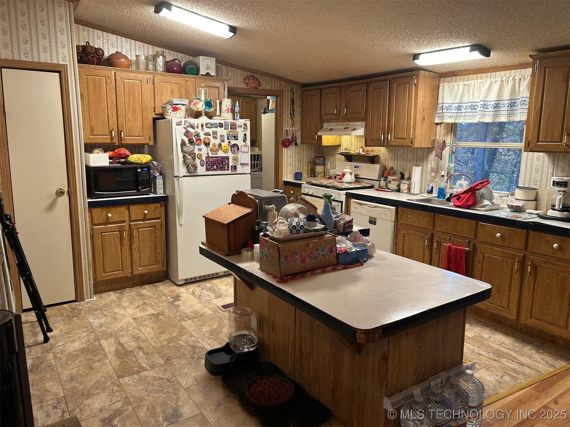 3220 W 820 Road Property Photo 11