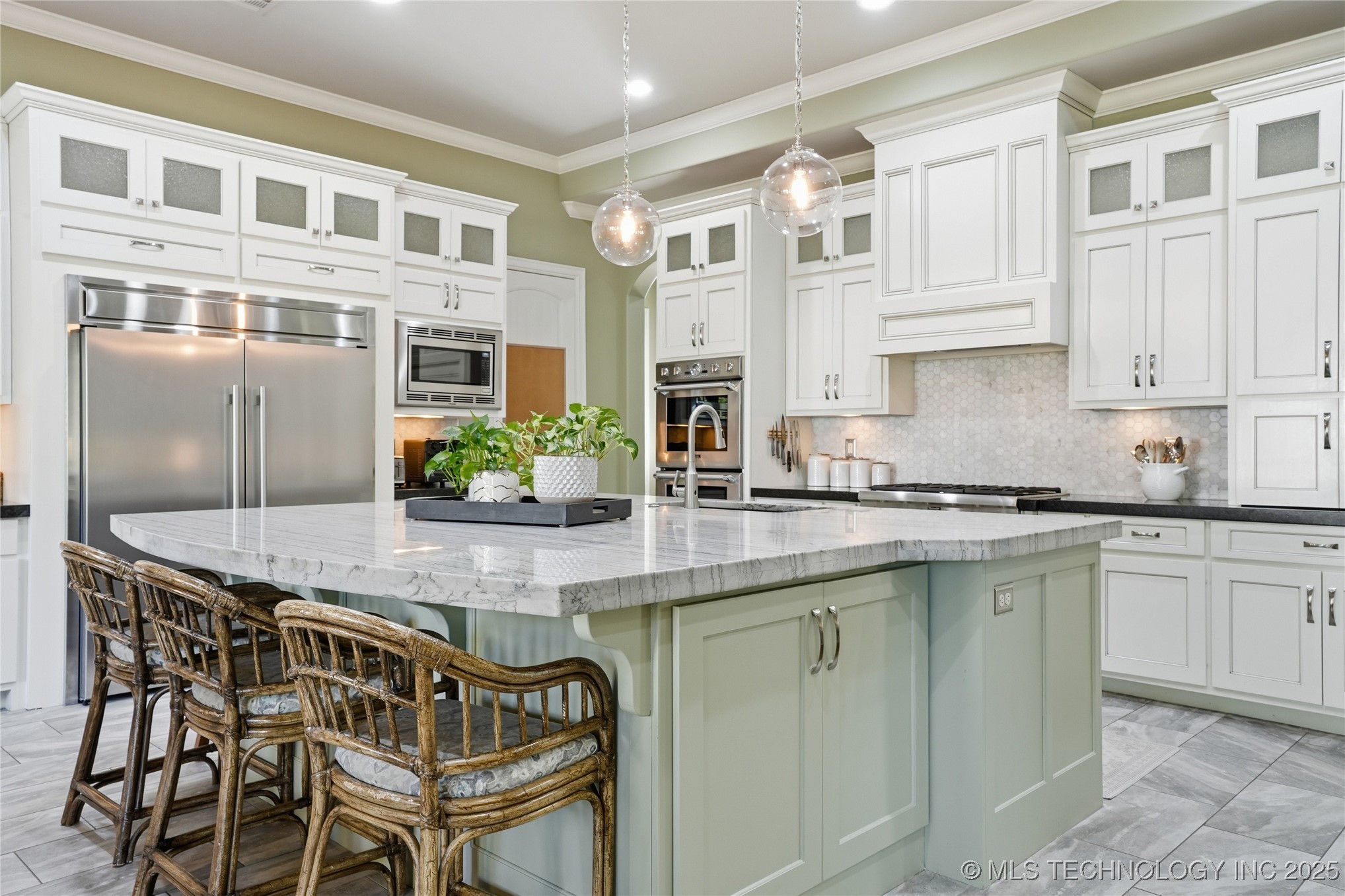 1113 W 108th Place S Property Photo 13