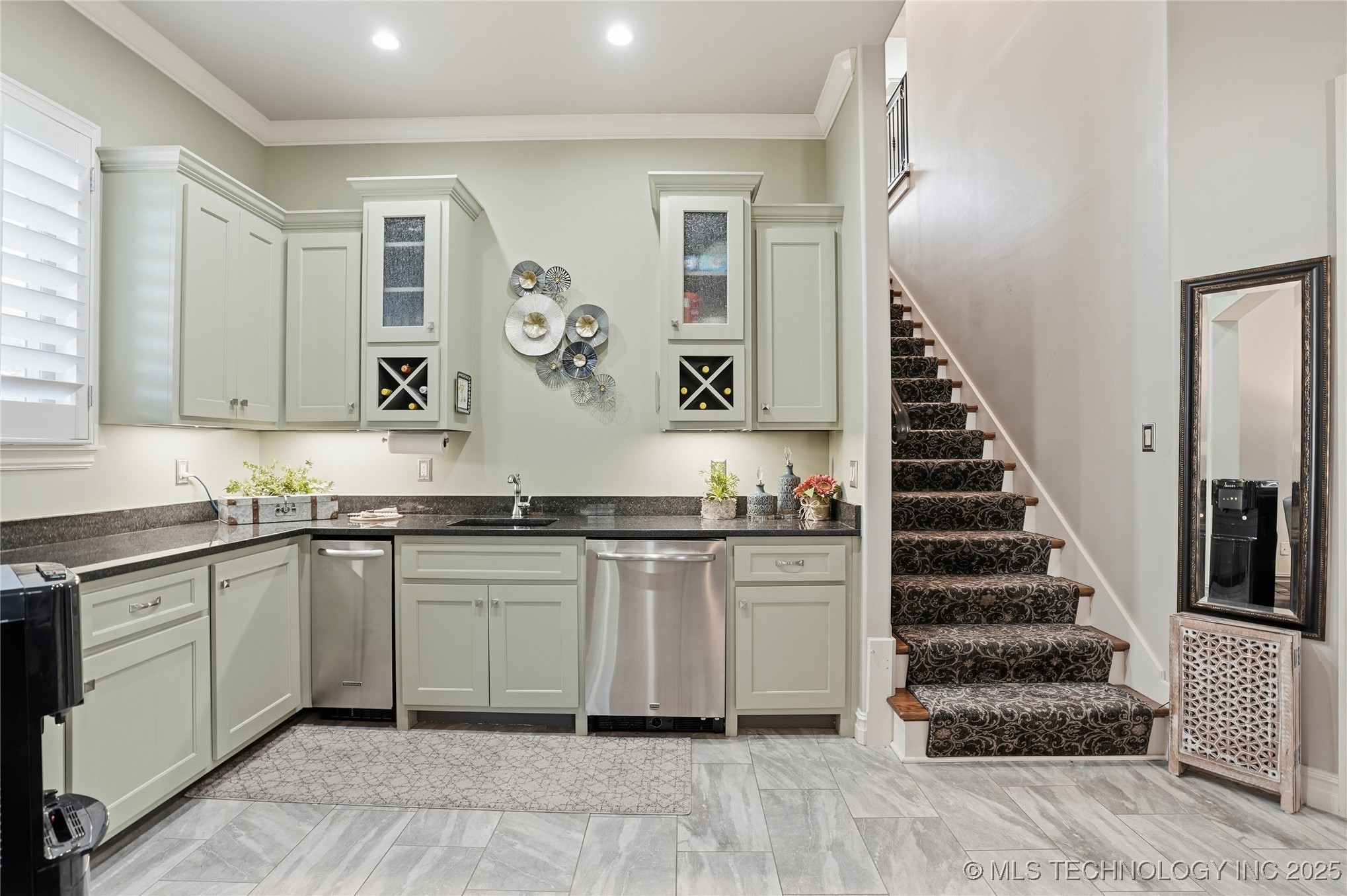 1113 W 108th Place S Property Photo 27