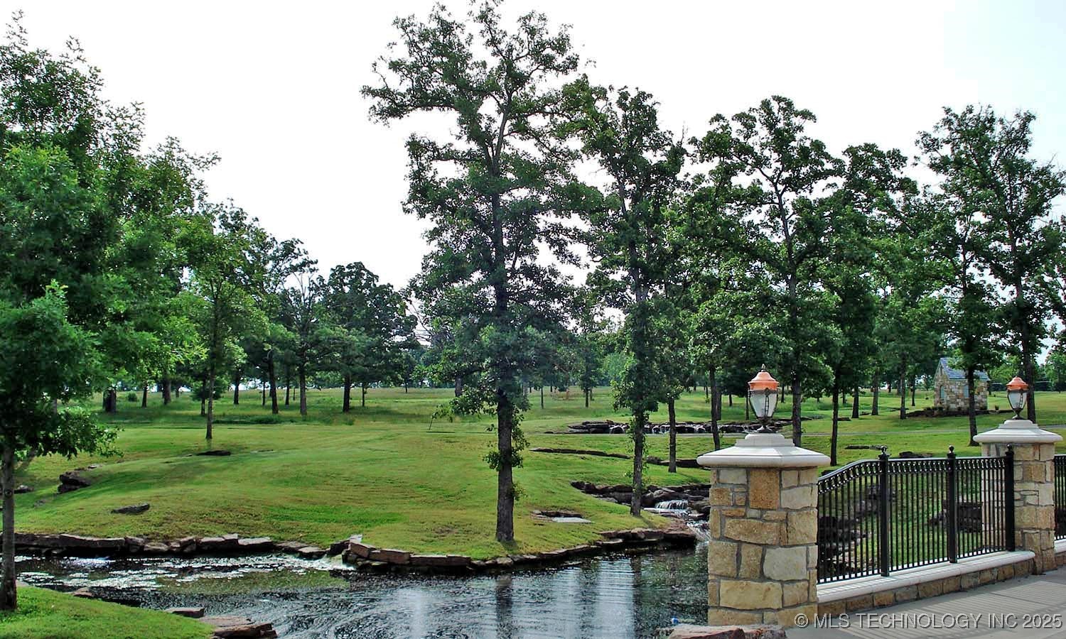 862 Watercolor Drive Property Photo 7