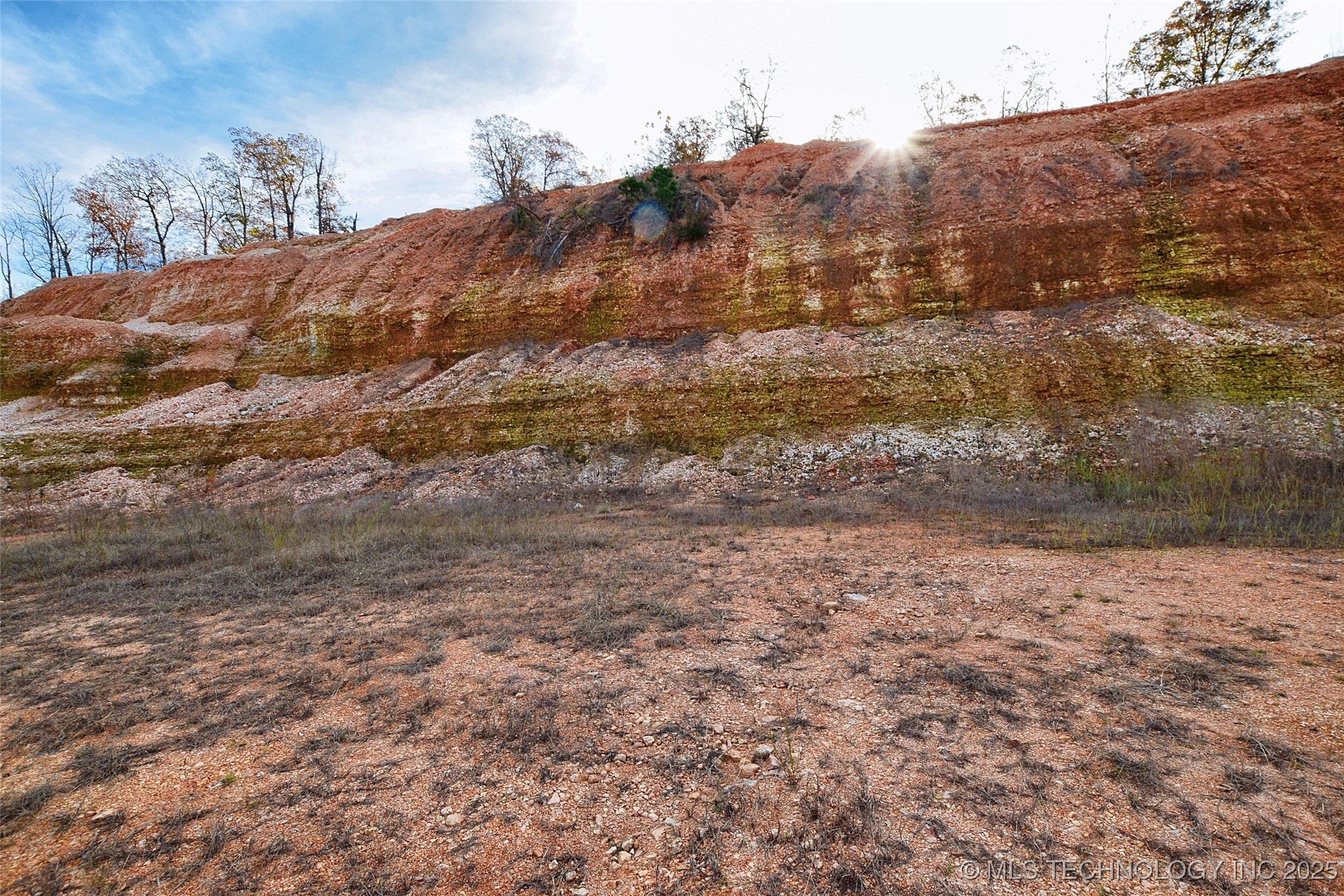 19645 E Steely Hollow Road Property Photo 3