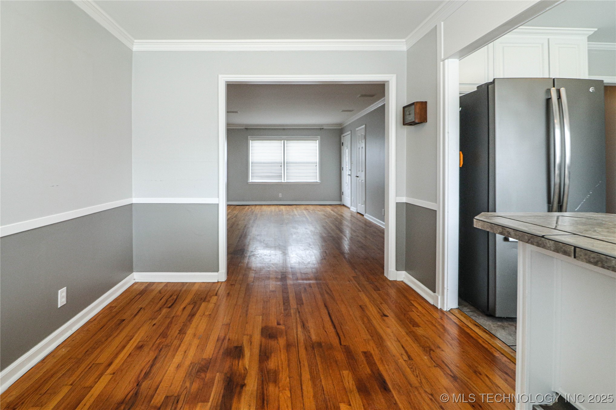 2634 S Urbana Avenue Property Photo 15