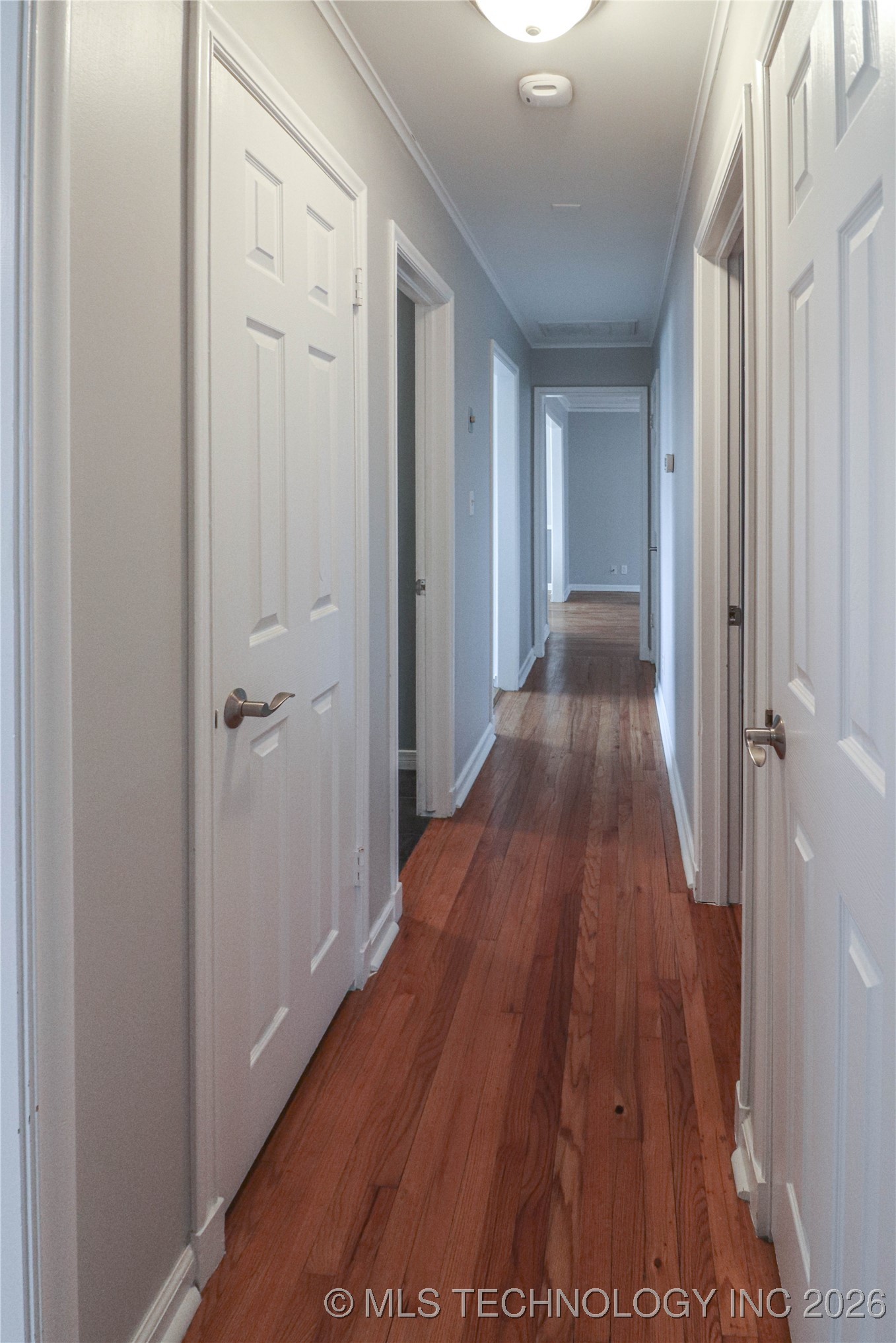 2634 S Urbana Avenue Property Photo 25