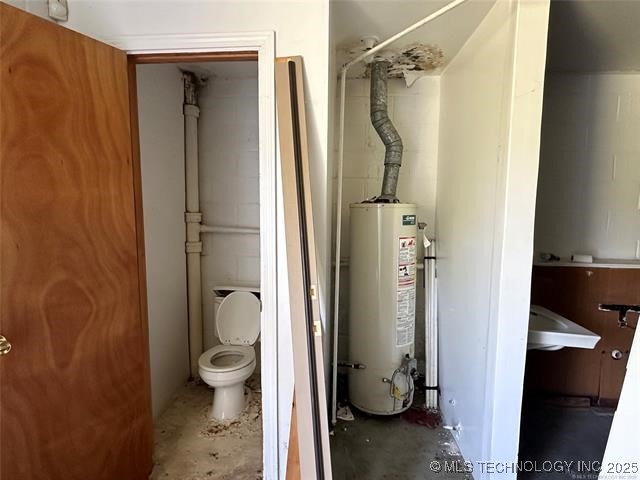 401 E 5th Street Property Photo 8