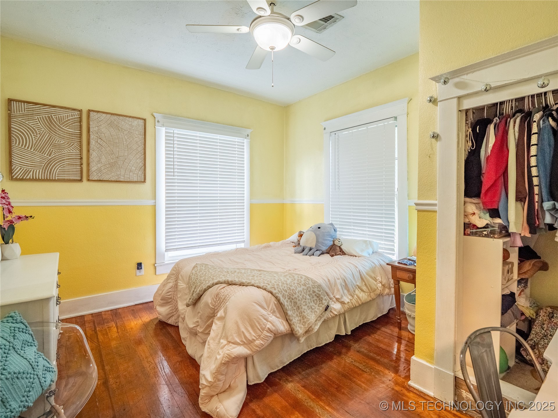 531 E Washington Avenue Property Photo 31