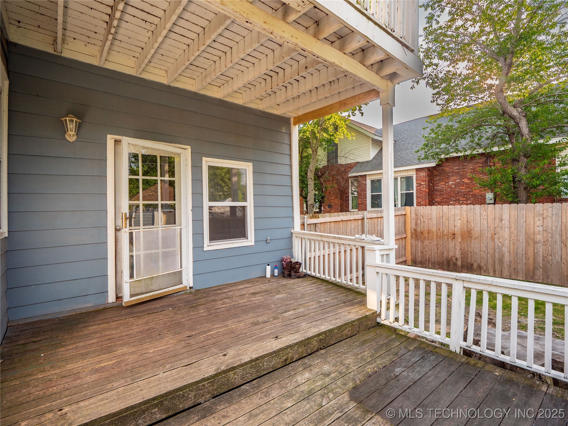 531 E Washington Avenue Property Photo 46