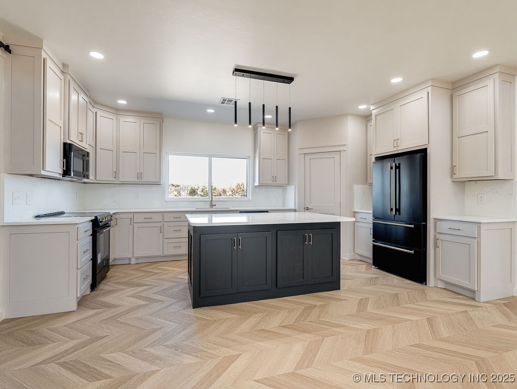 17461 County Road 3539 Property Photo 11