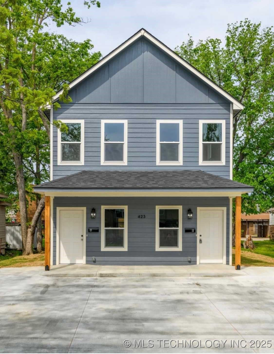 423 S Wyandotte Avenue Property Photo 1