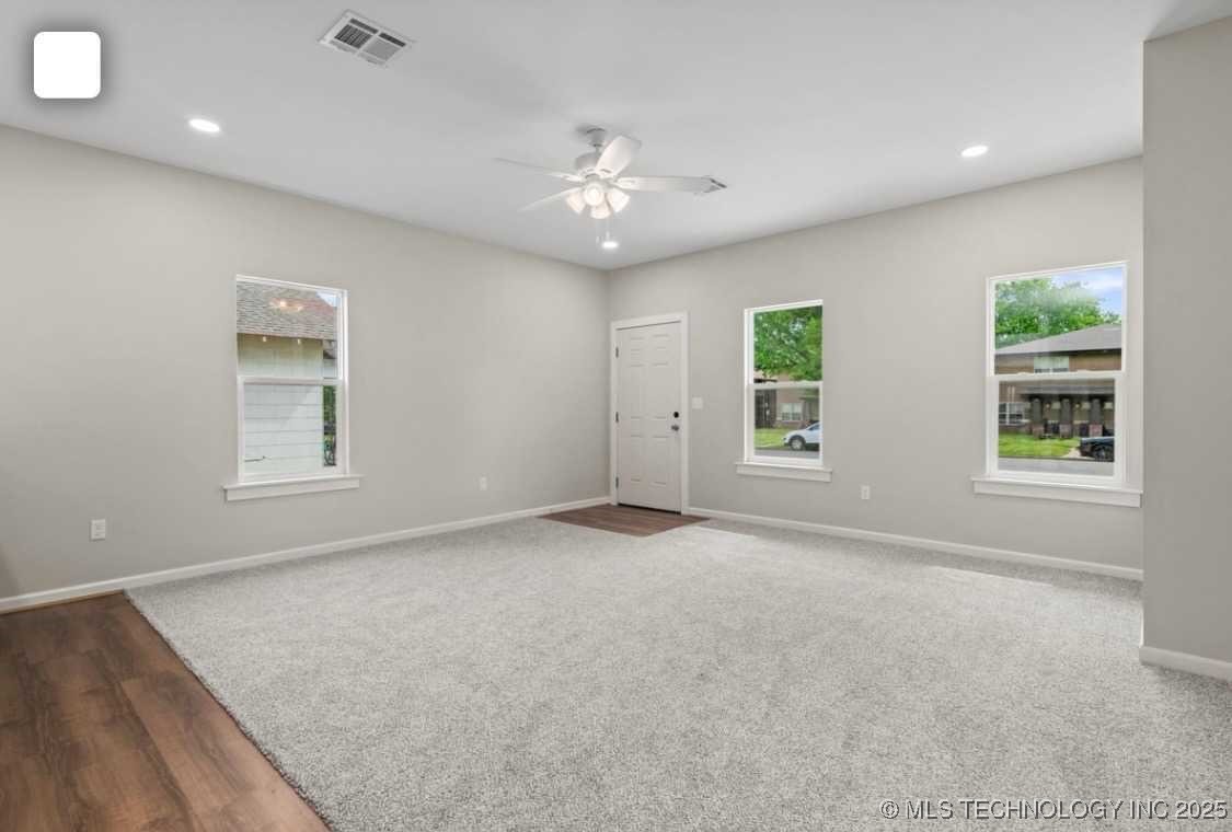 423 S Wyandotte Avenue Property Photo 6