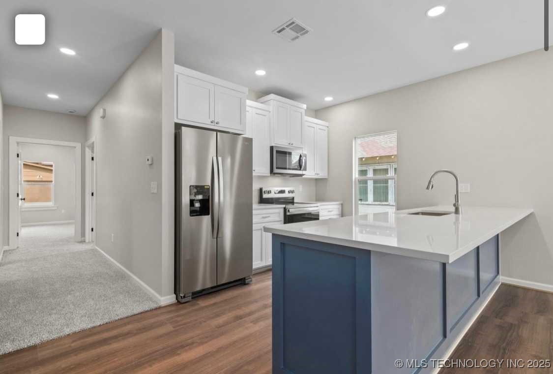 423 S Wyandotte Avenue Property Photo 7