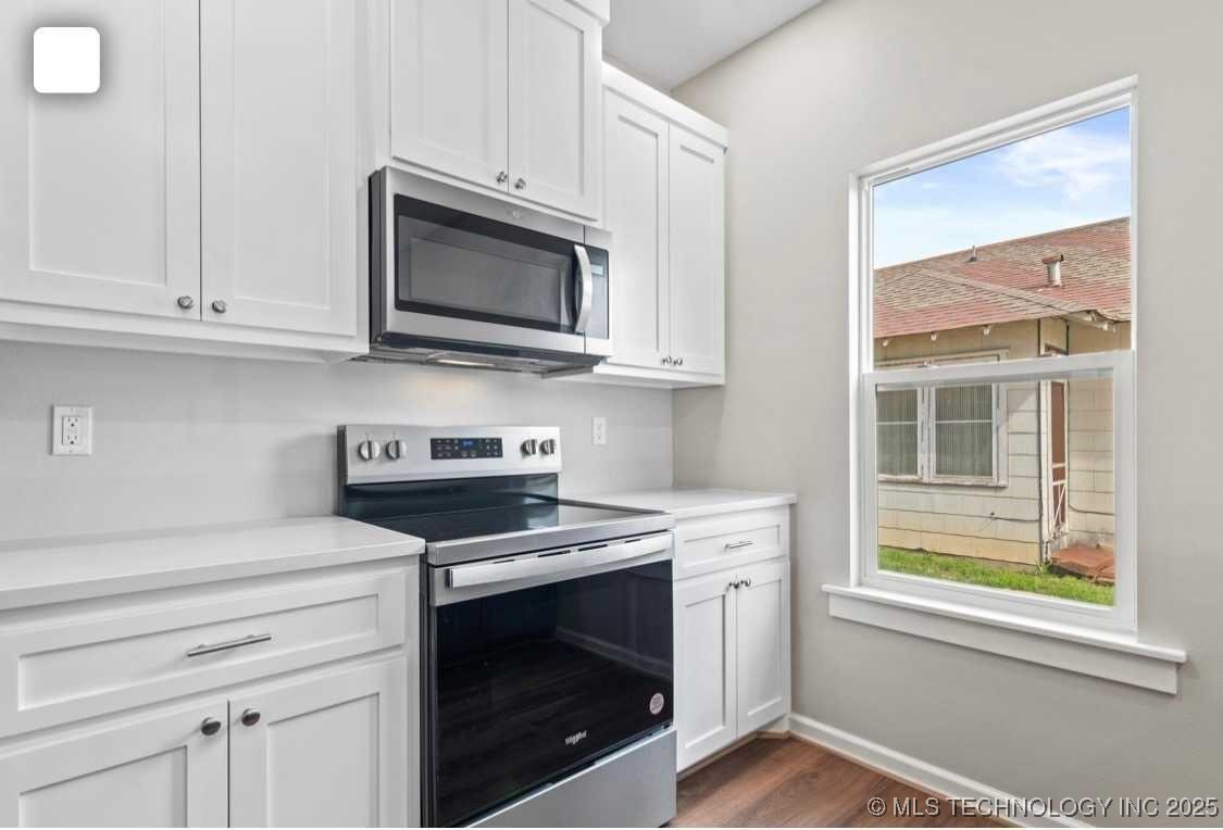 423 S Wyandotte Avenue Property Photo 9