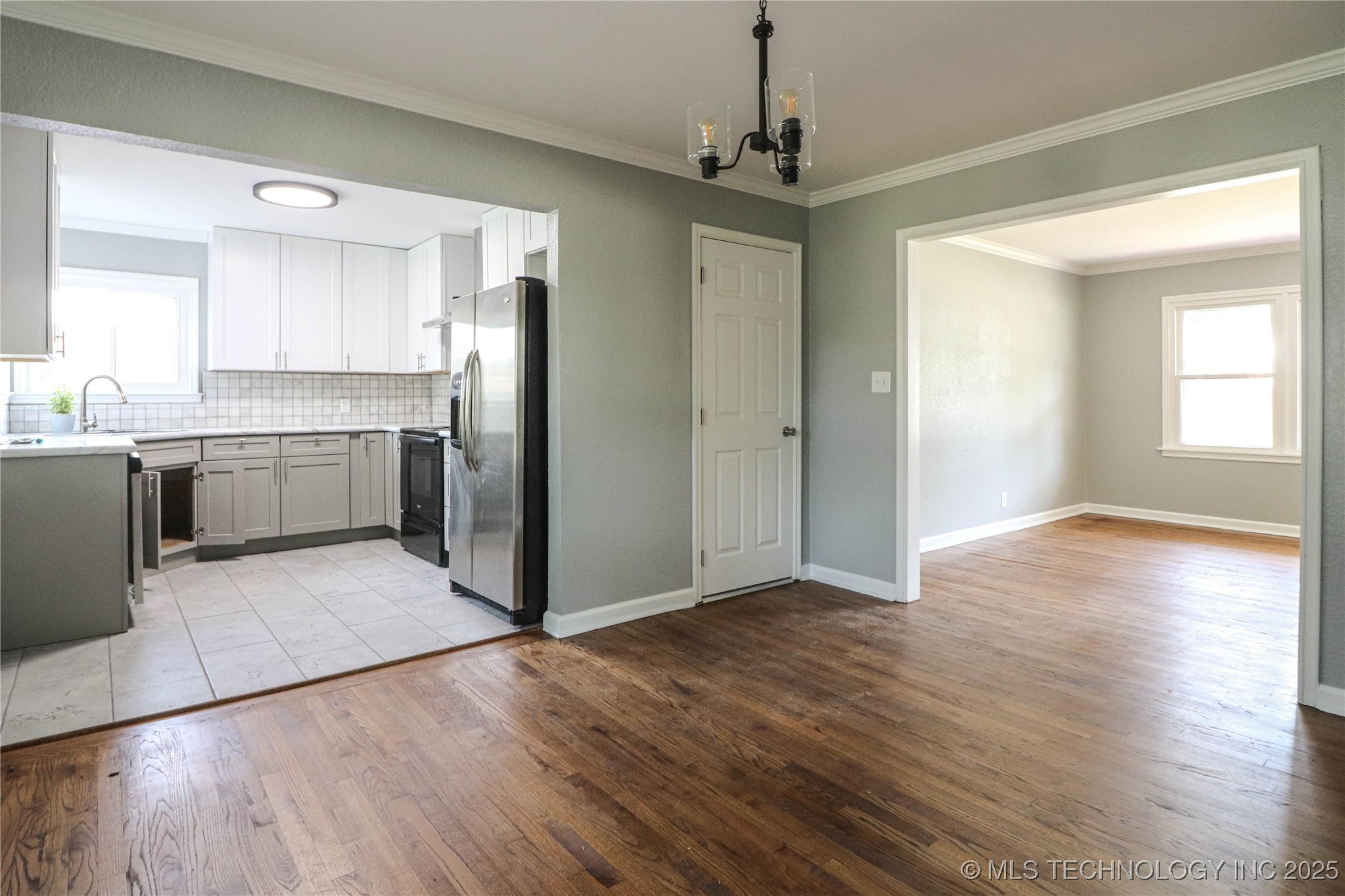 2642 S Oswego Place Property Photo 20