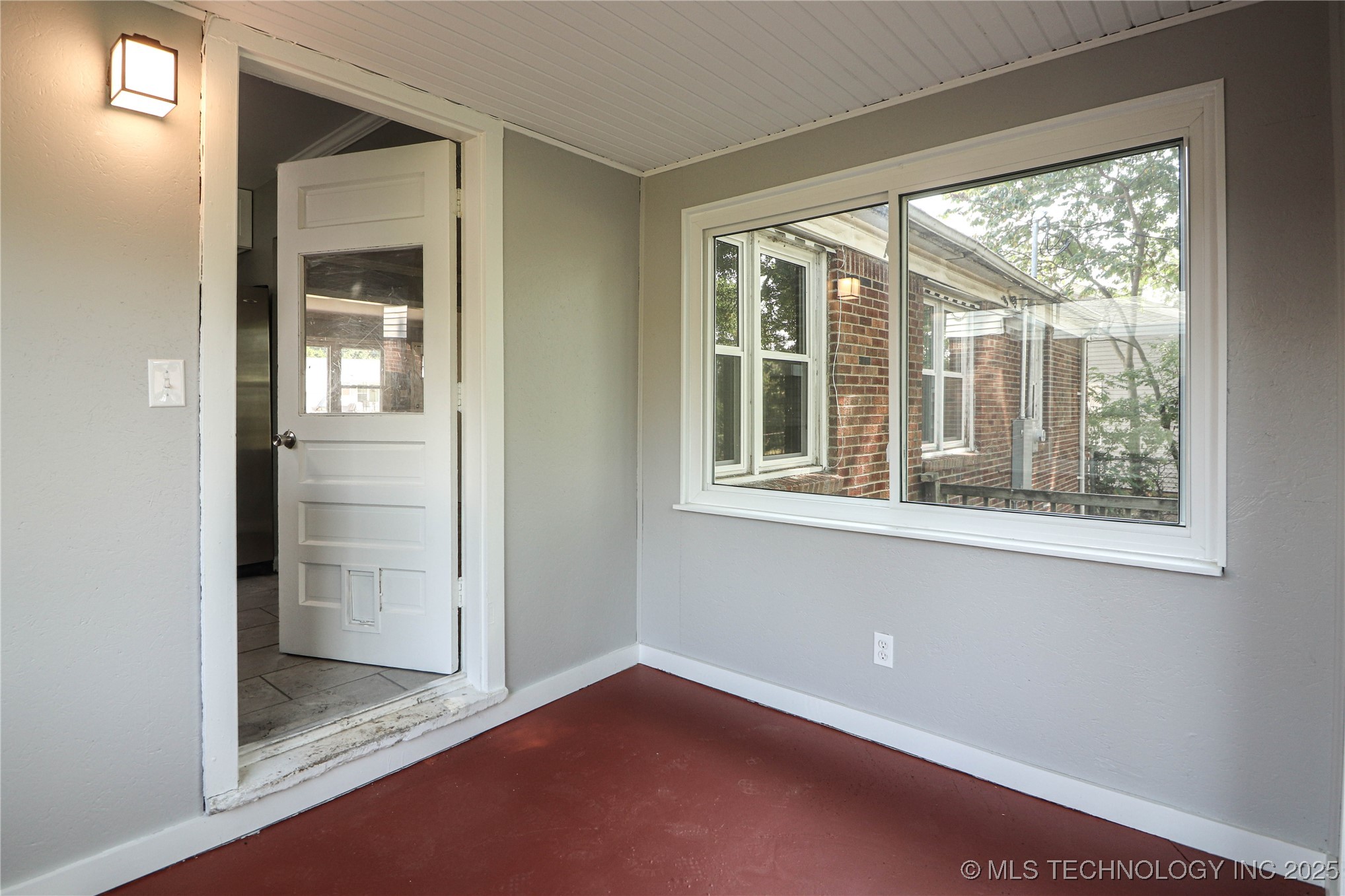 2642 S Oswego Place Property Photo 29