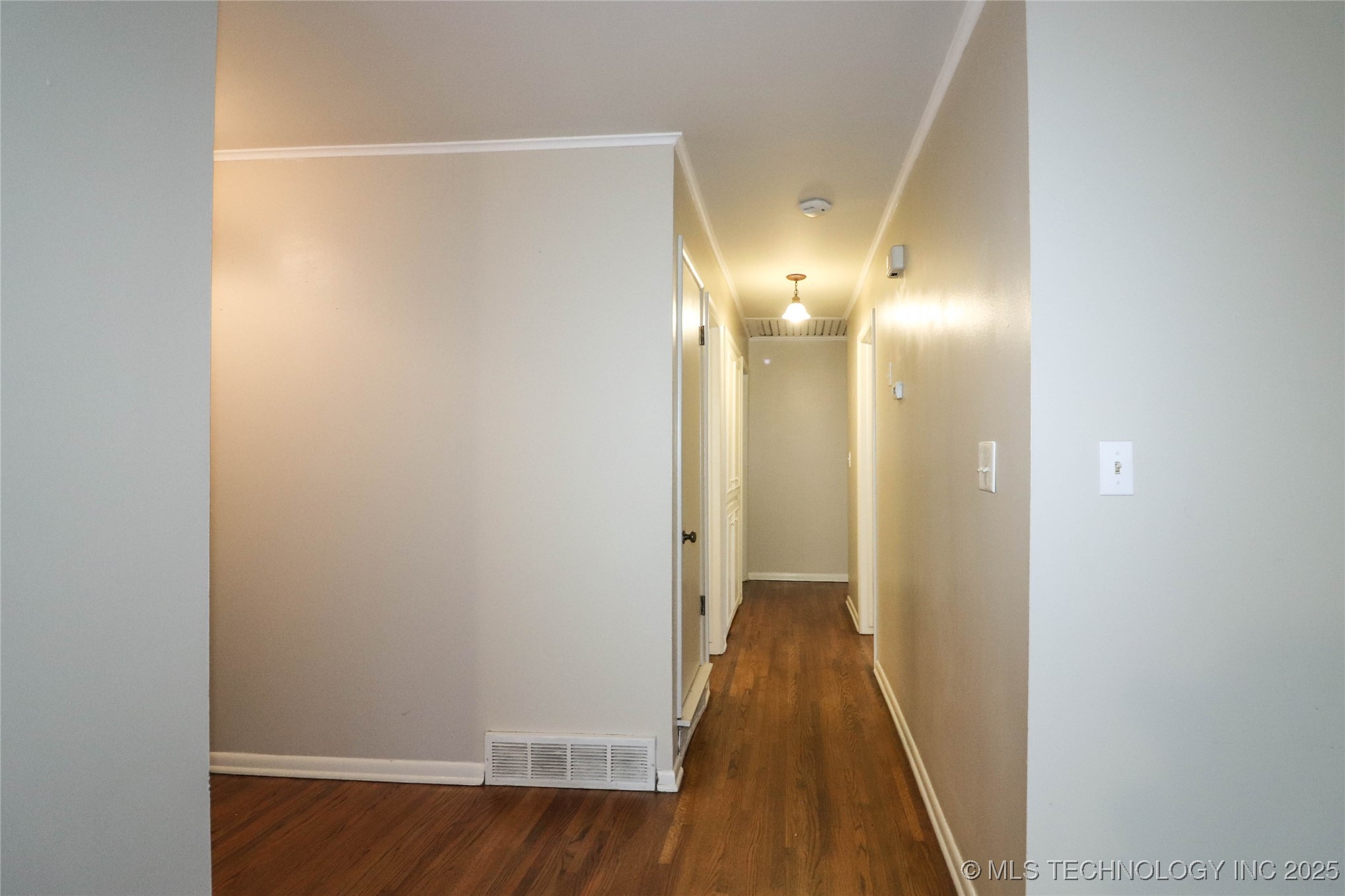 5920 E 25th Street Property Photo 26