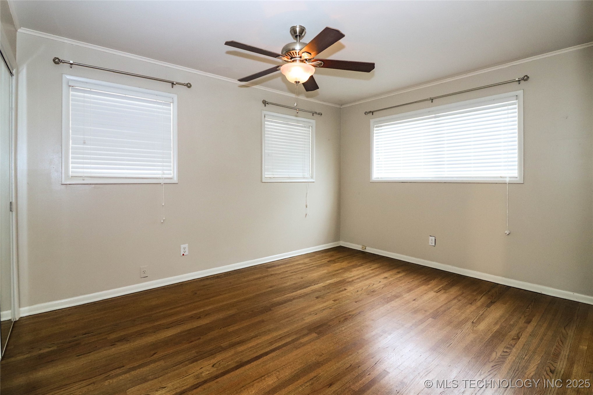 5920 E 25th Street Property Photo 36