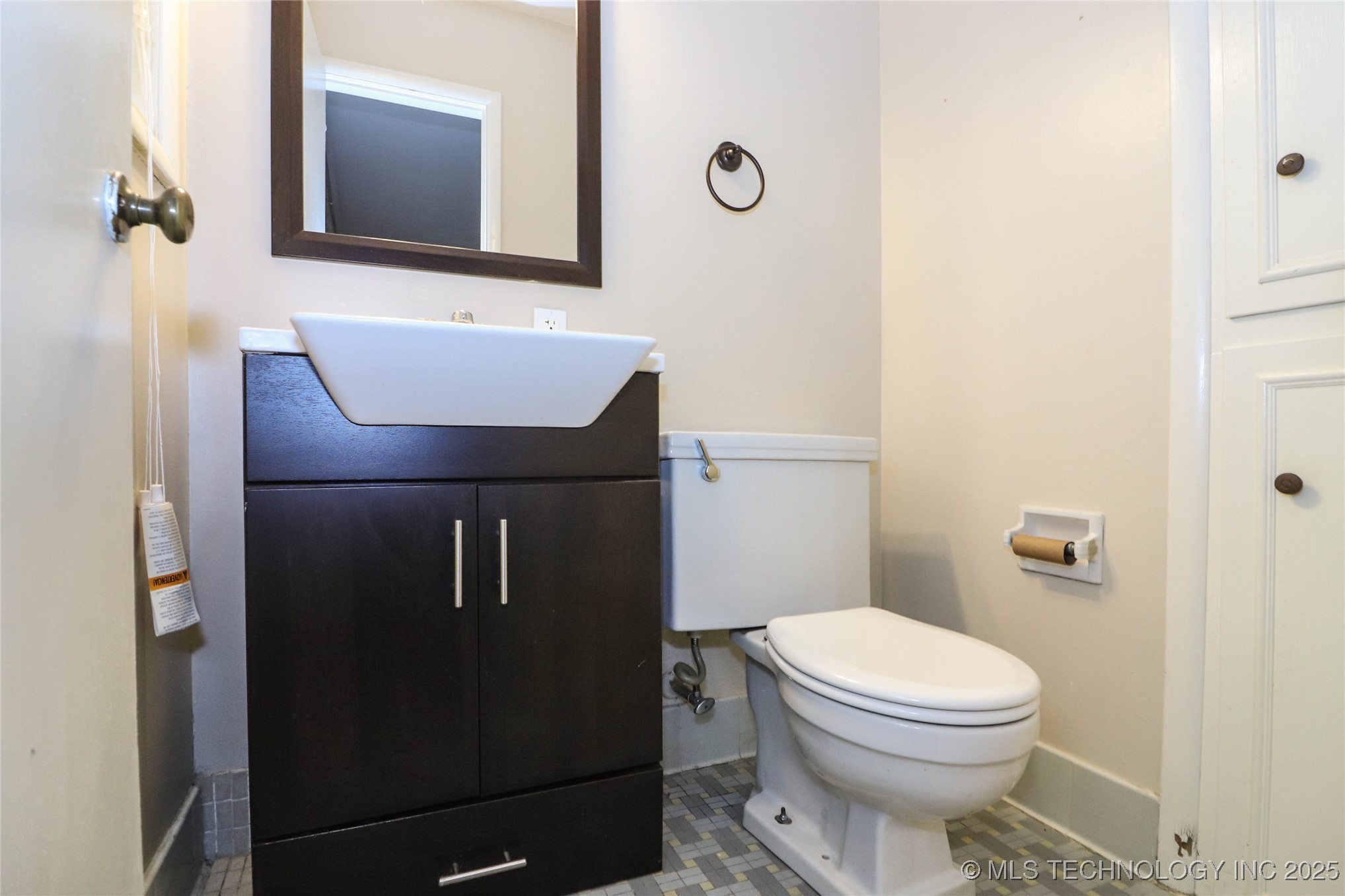 5920 E 25th Street Property Photo 41