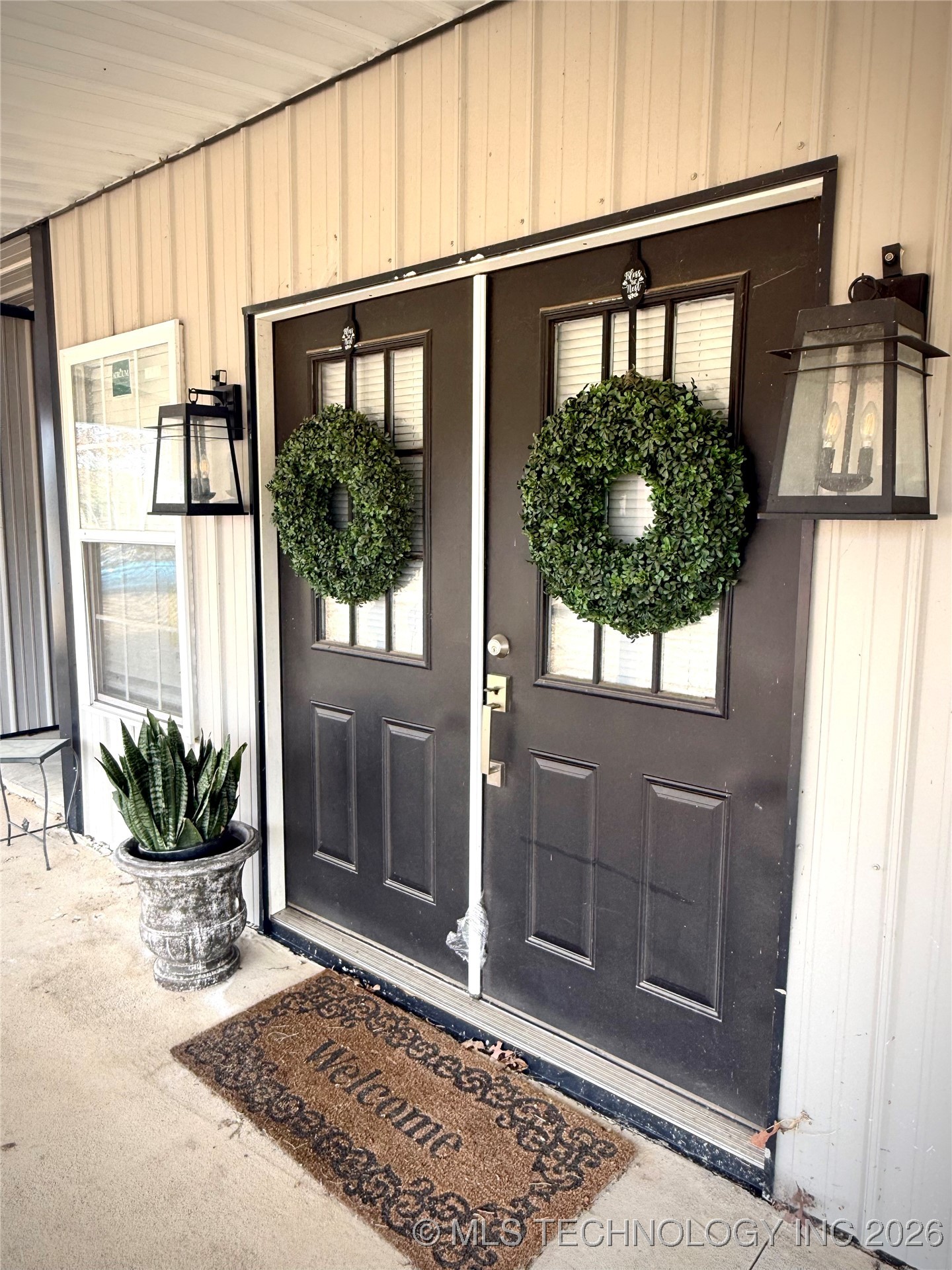 10352 Fig Road Property Photo 2