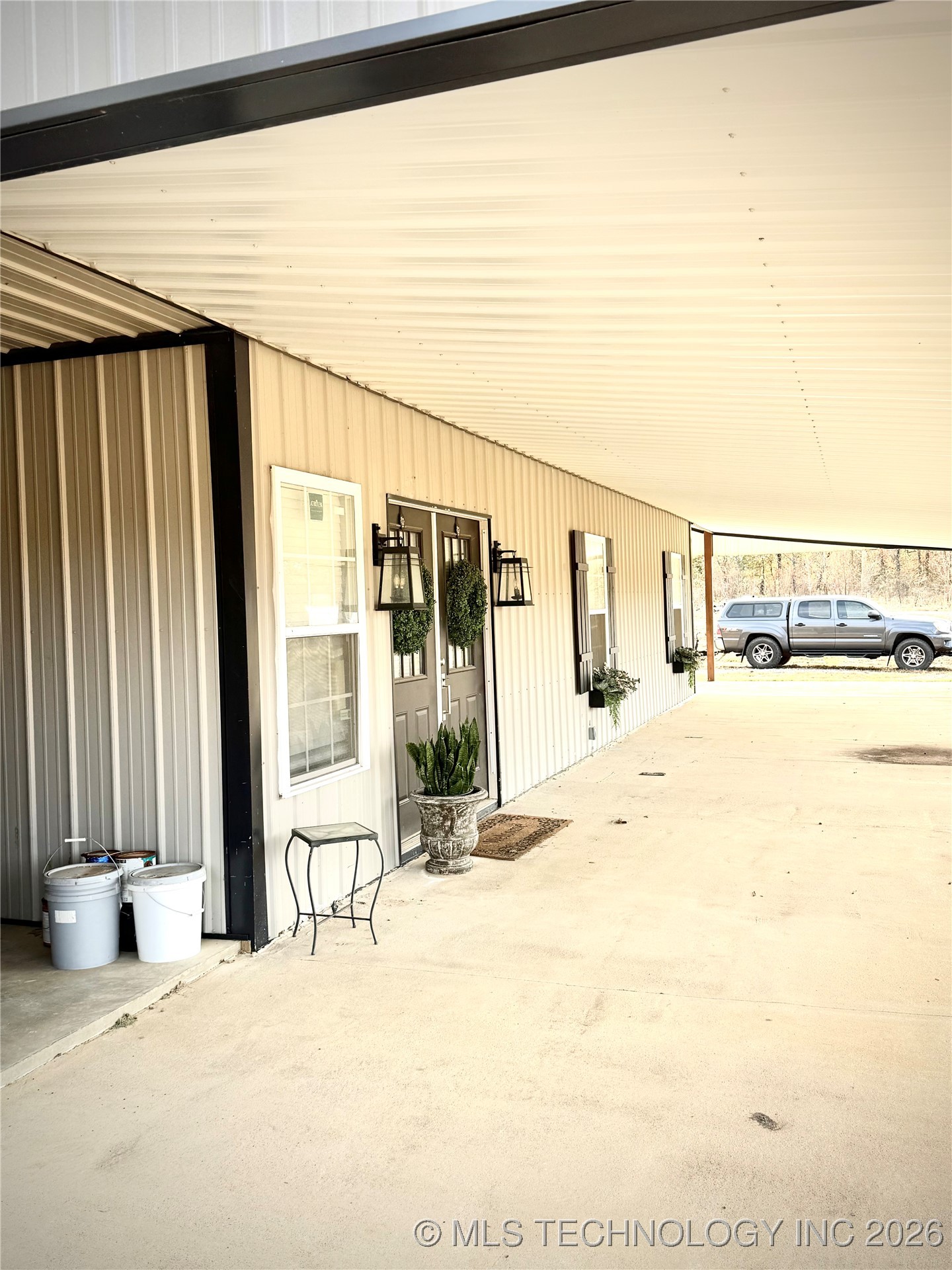 10352 Fig Road Property Photo 6