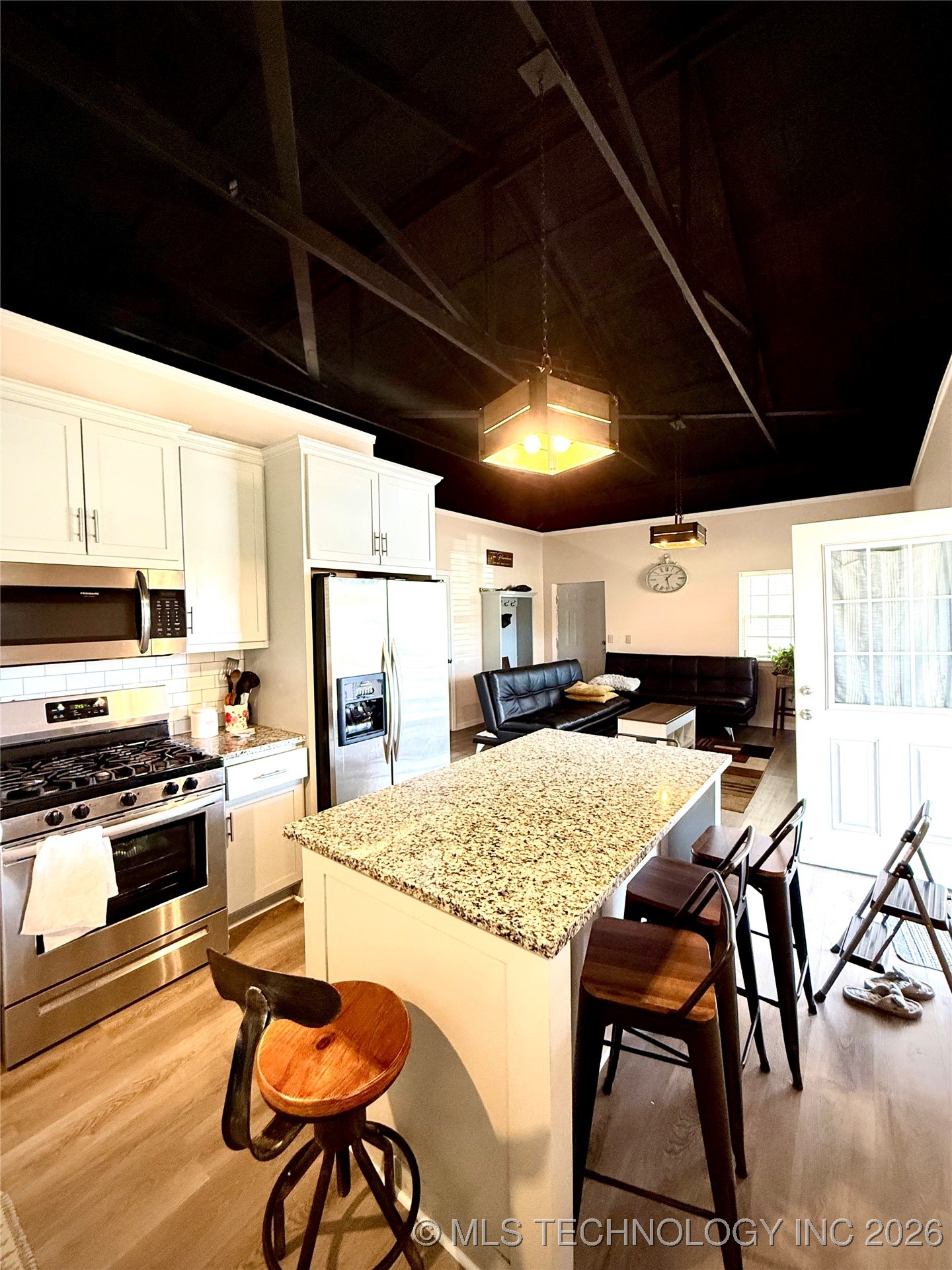 10352 Fig Road Property Photo 11