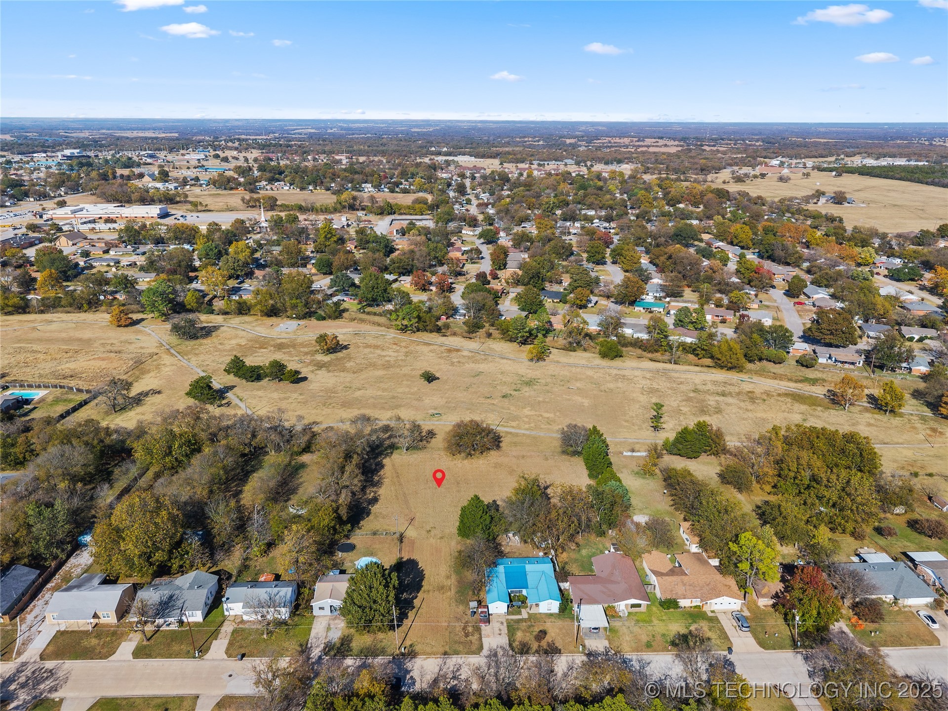 15th Property Photo 4