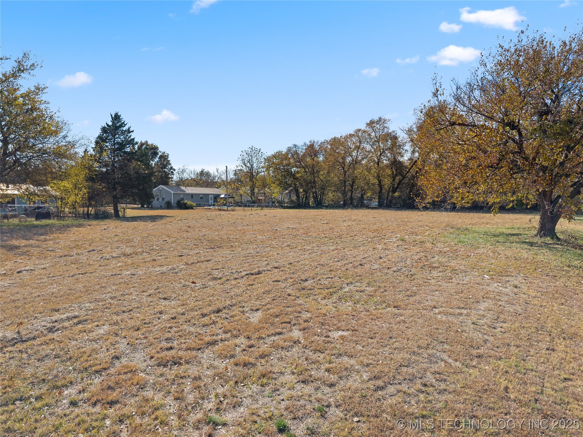 15th Property Photo 10