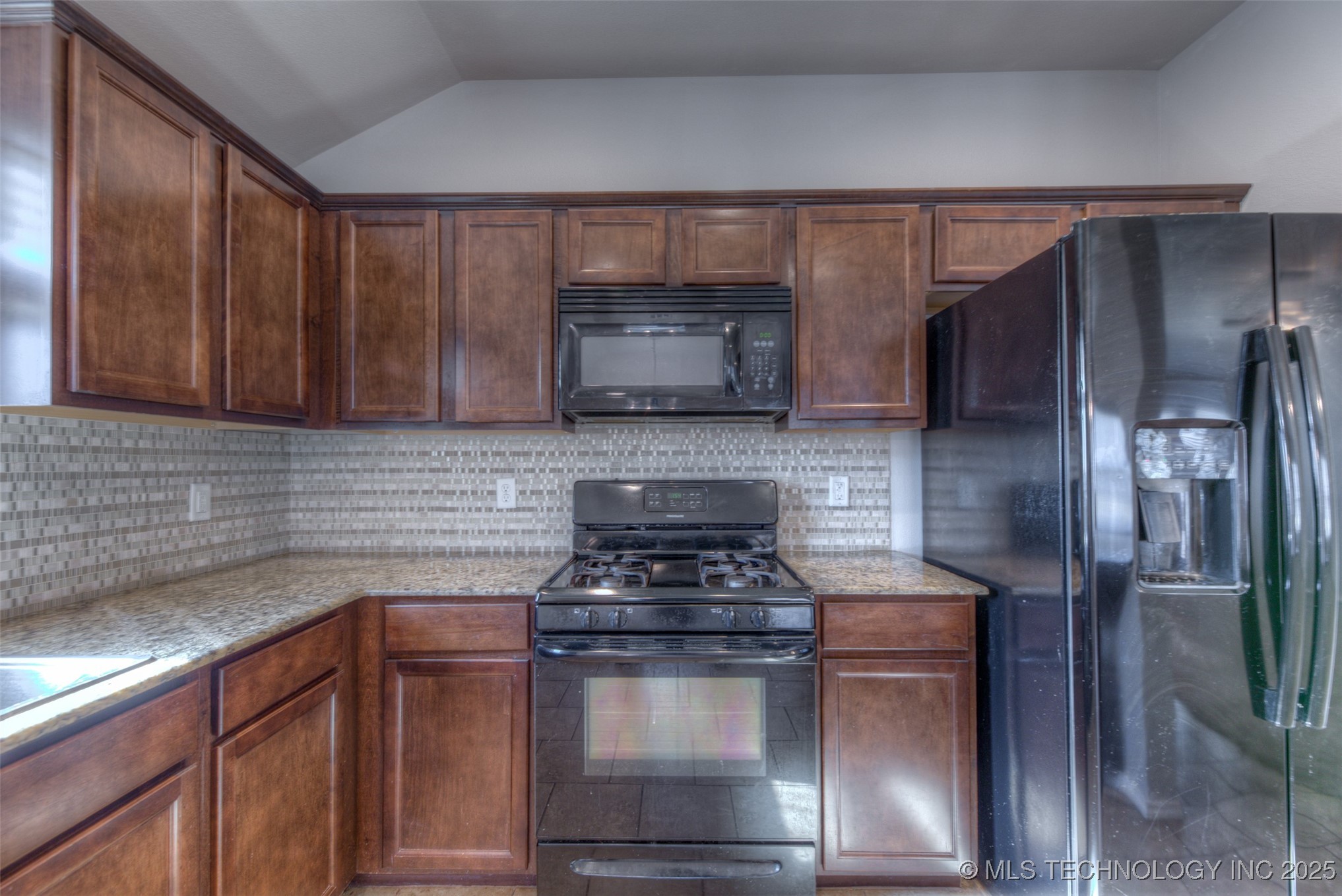 14863 S Hudson Avenue Property Photo 5