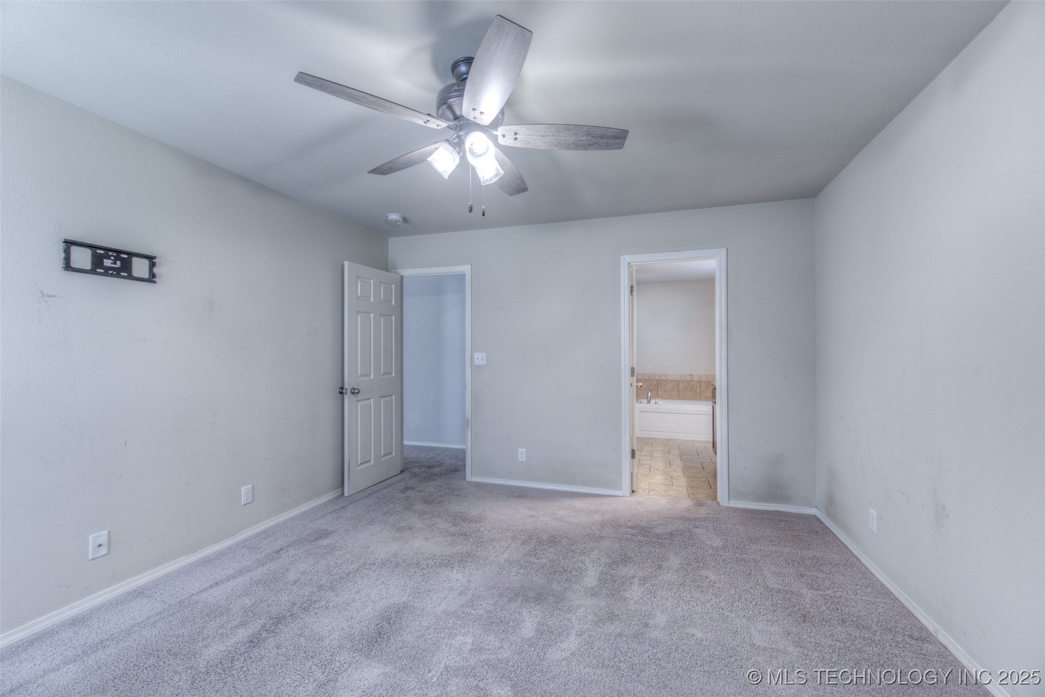 14863 S Hudson Avenue Property Photo 19