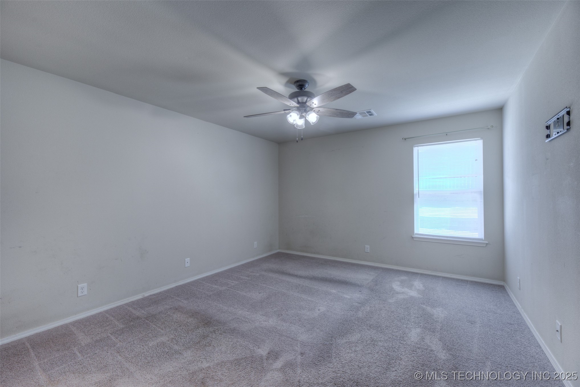 14863 S Hudson Avenue Property Photo 20