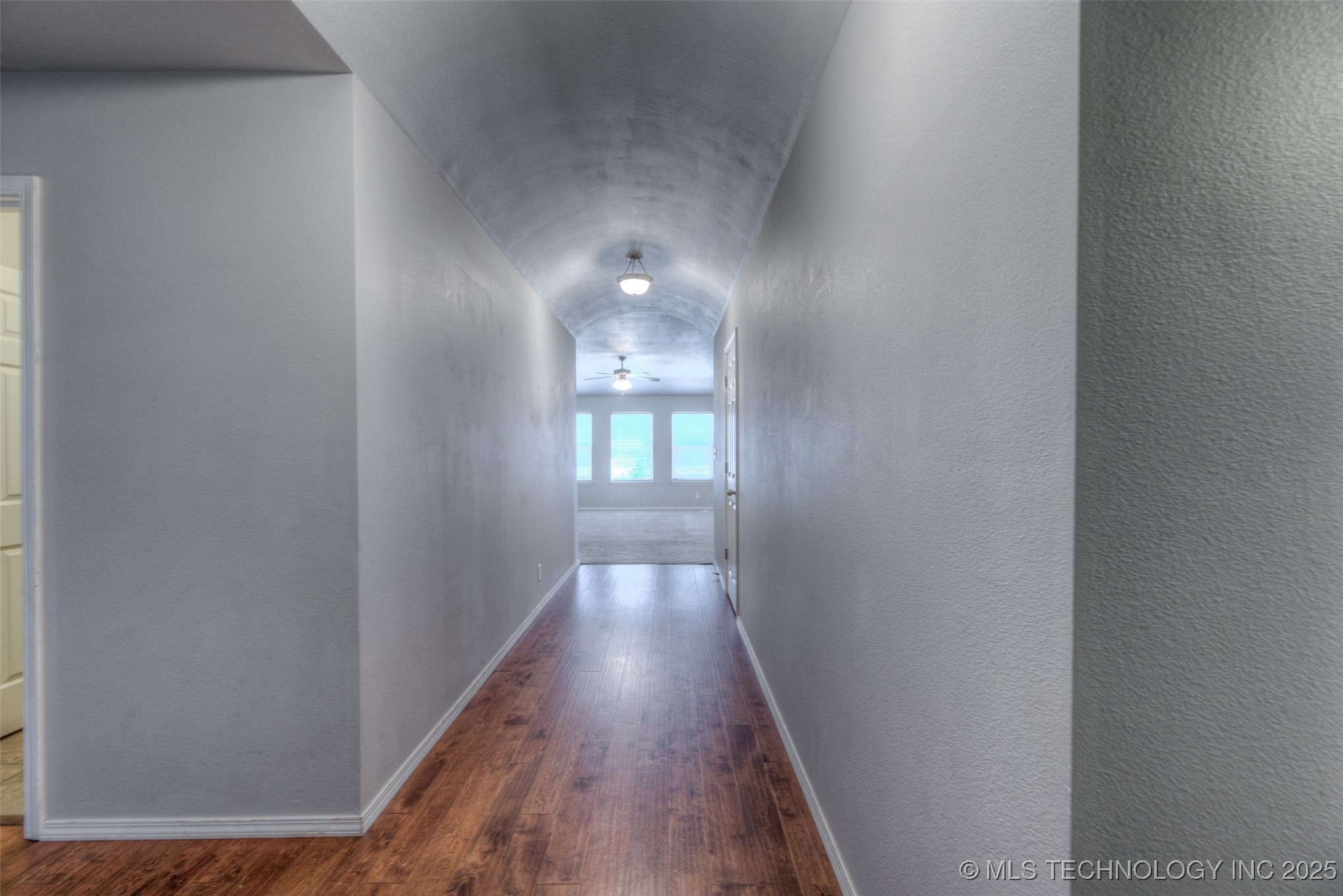 14863 S Hudson Avenue Property Photo 21