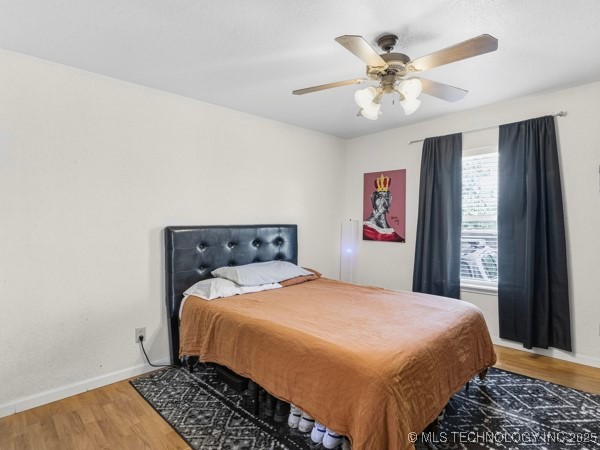 2836 E Admiral Boulevard Property Photo 24