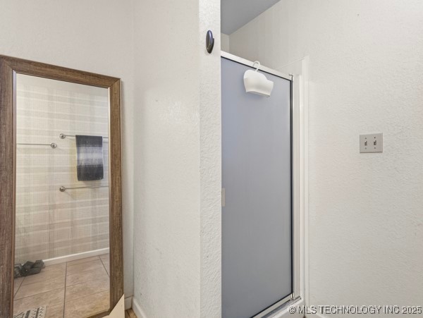 2836 E Admiral Boulevard Property Photo 27