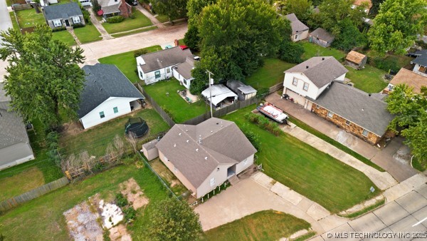 2836 E Admiral Boulevard Property Photo 34