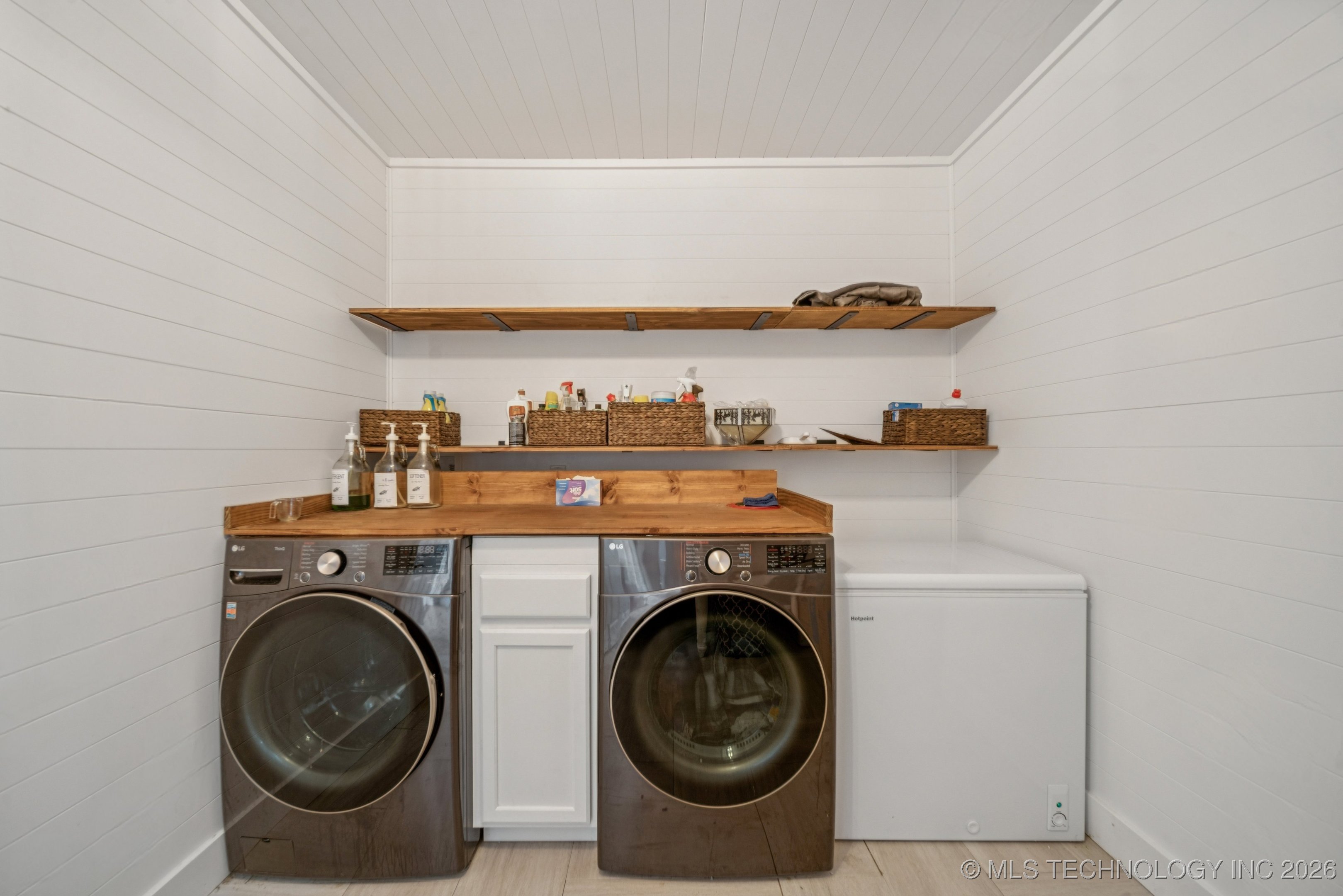 15864 E 530 Road Property Photo 18