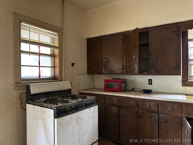 900 S Mabel Avenue Property Photo 9