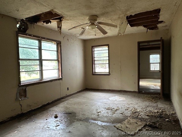 900 S Mabel Avenue Property Photo 16