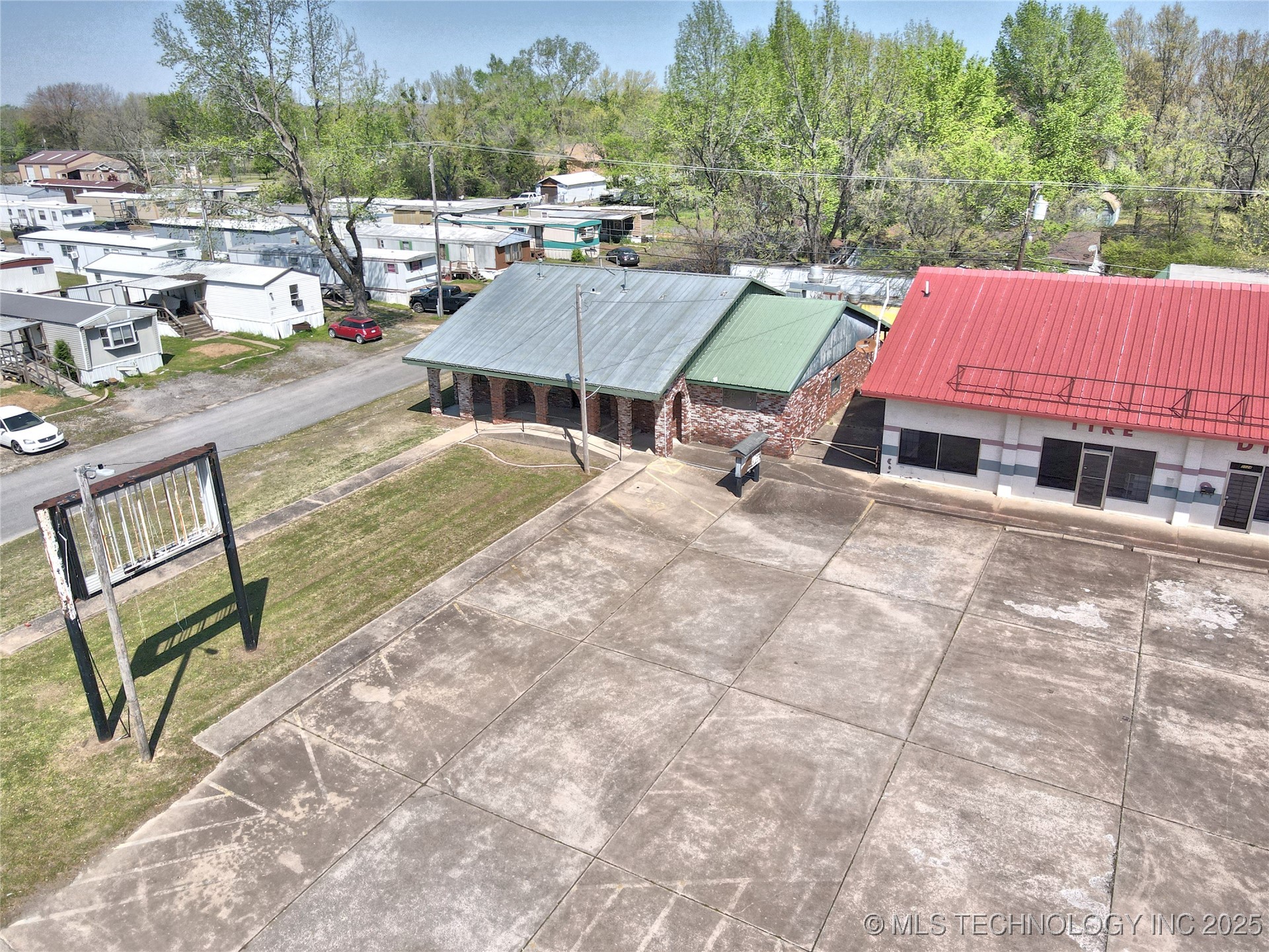 5026 W Okmulgee Property Photo 7