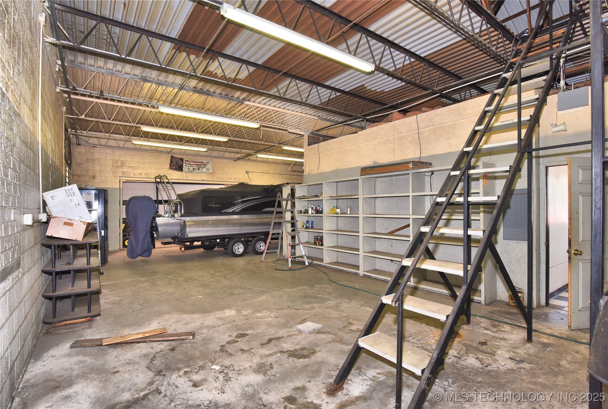 5026 W Okmulgee Property Photo 15