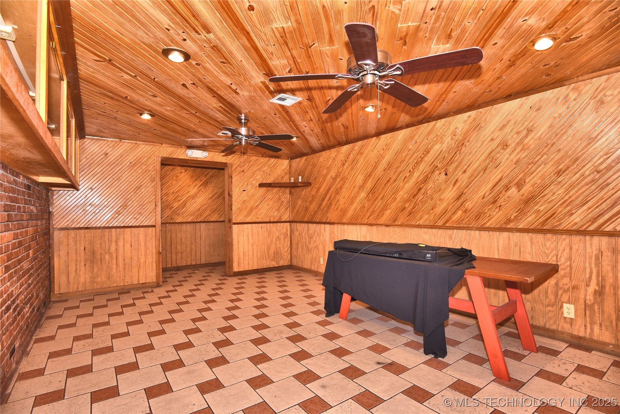 5026 W Okmulgee Property Photo 27