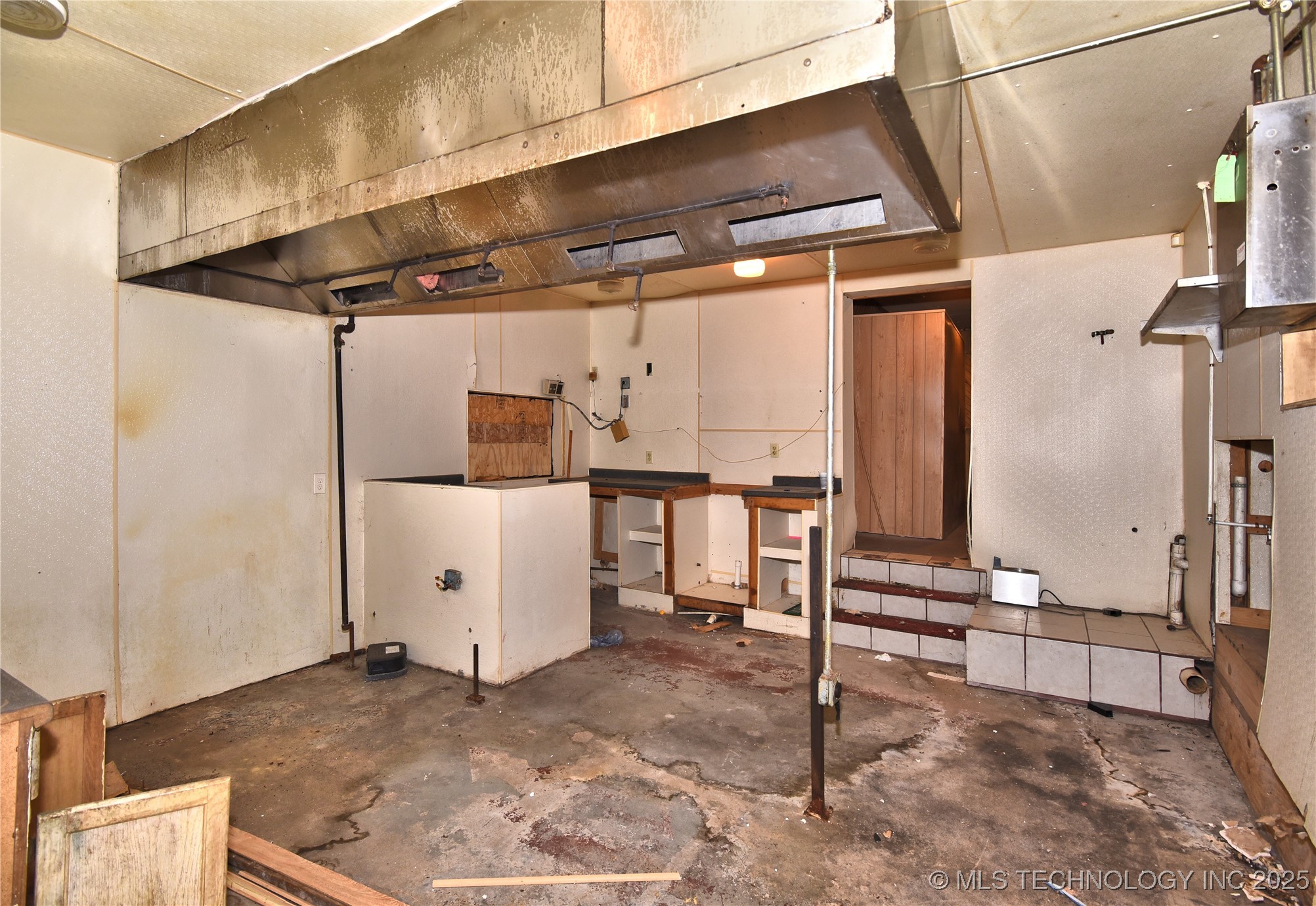 5026 W Okmulgee Property Photo 35