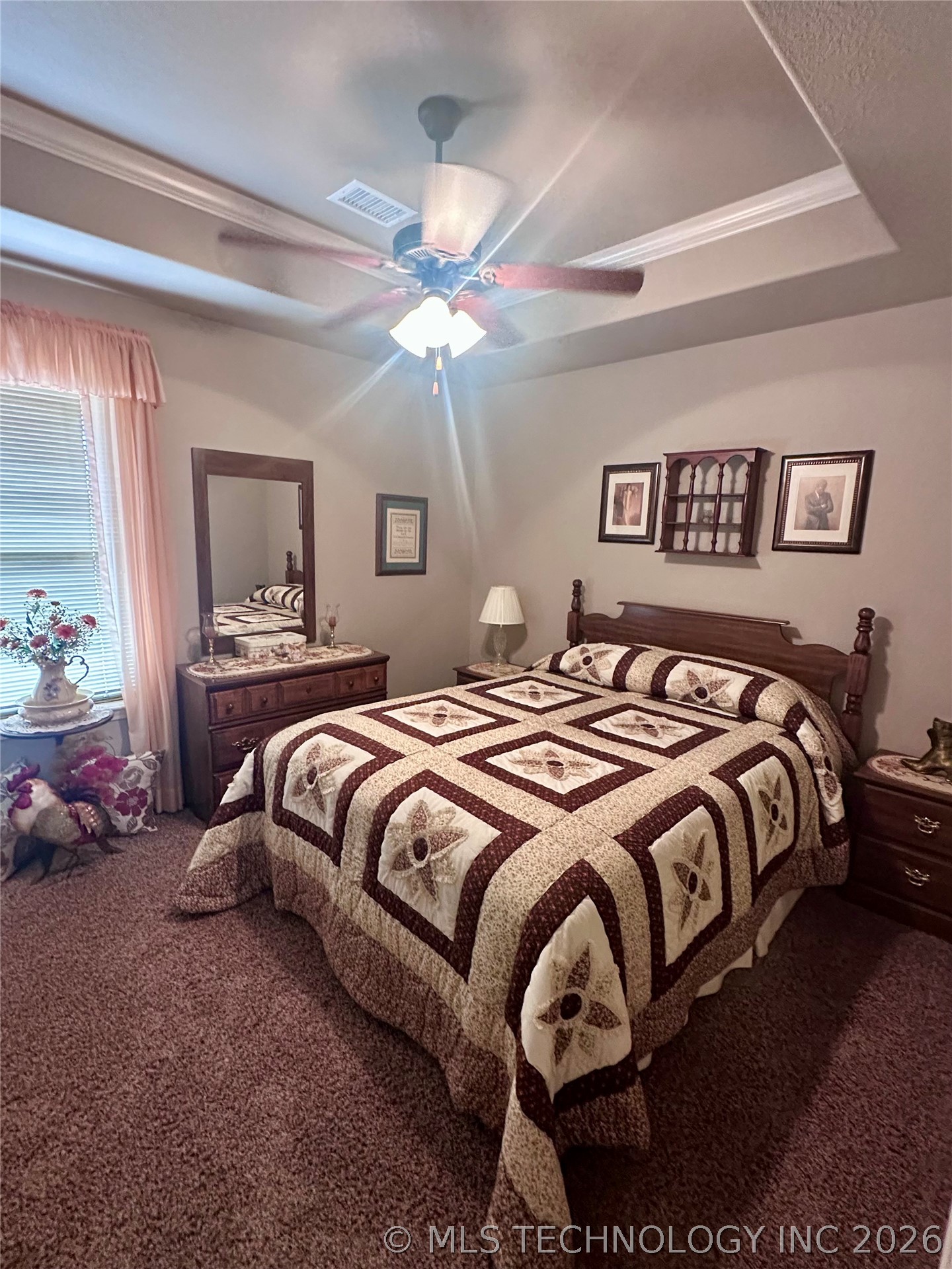 1002 Springfield Court Property Photo 18