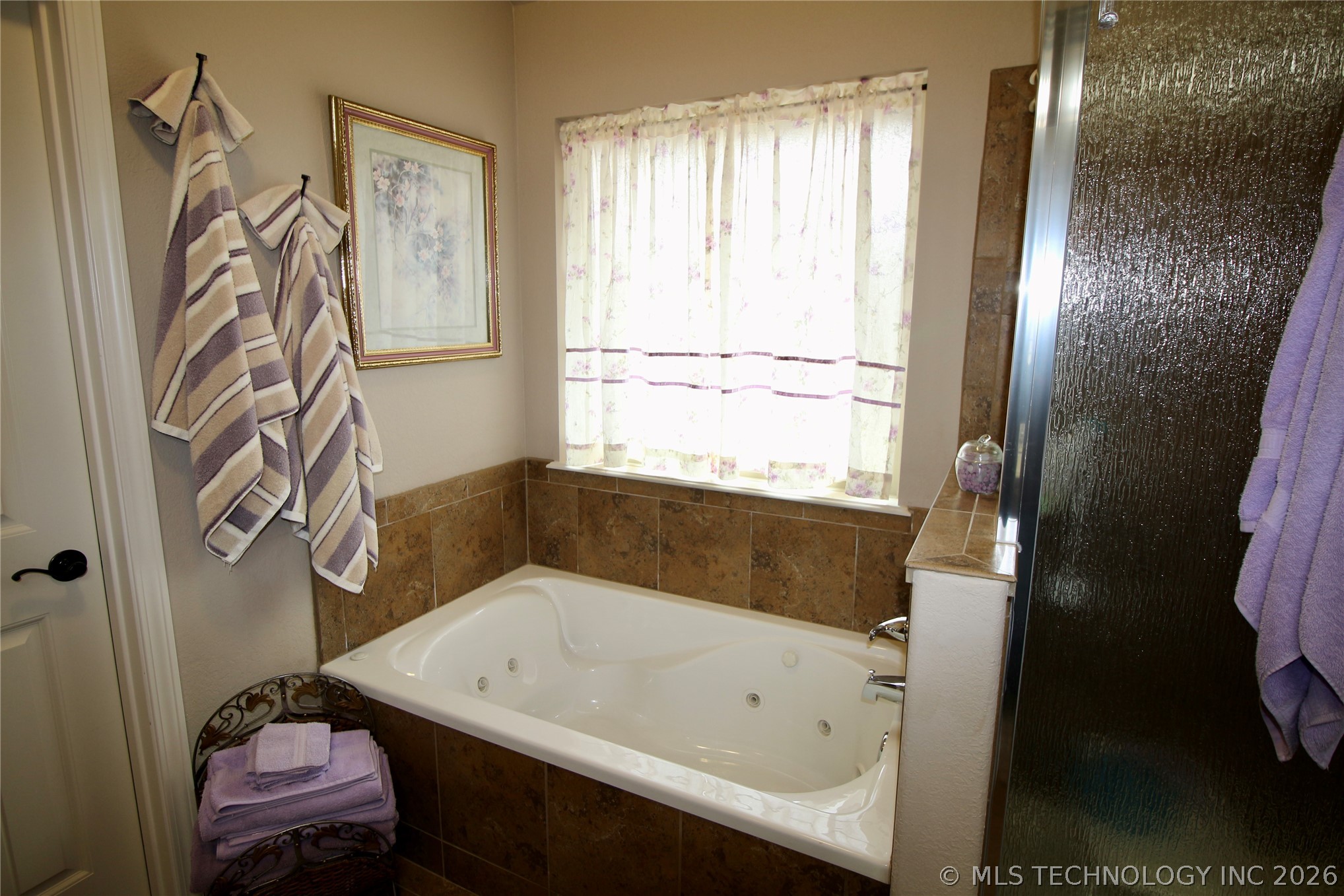 1002 Springfield Court Property Photo 23