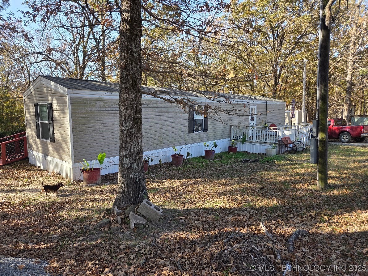 409623 E 1115 Road Property Photo 2