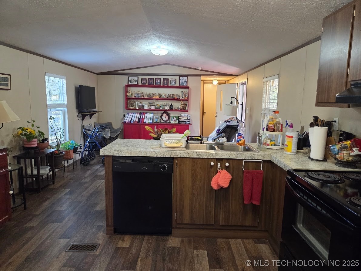 409623 E 1115 Road Property Photo 9