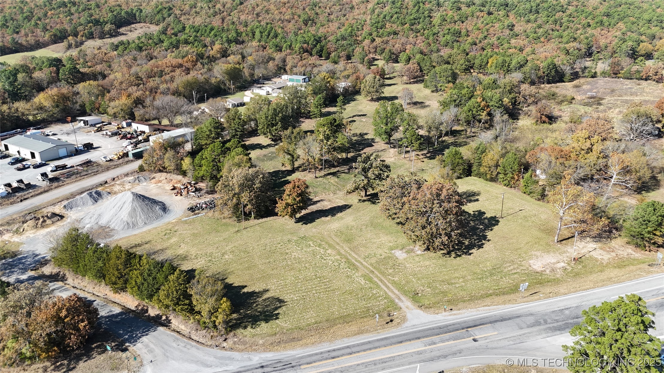 Highway 2 Highway Property Photo 12