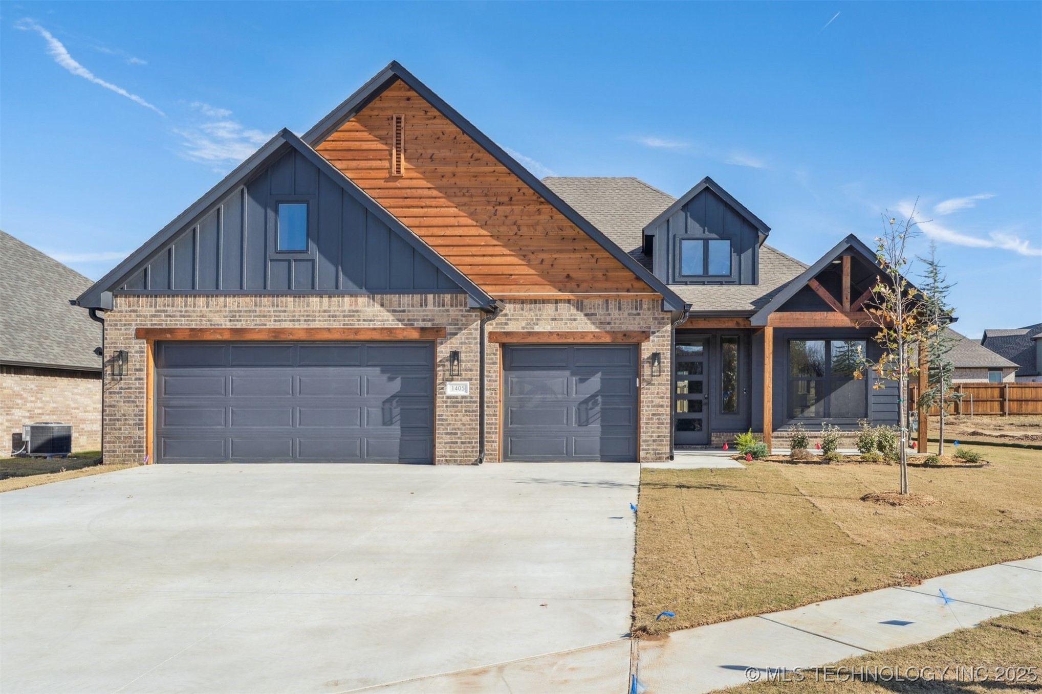 1405 N 70th Street Property Photo 1