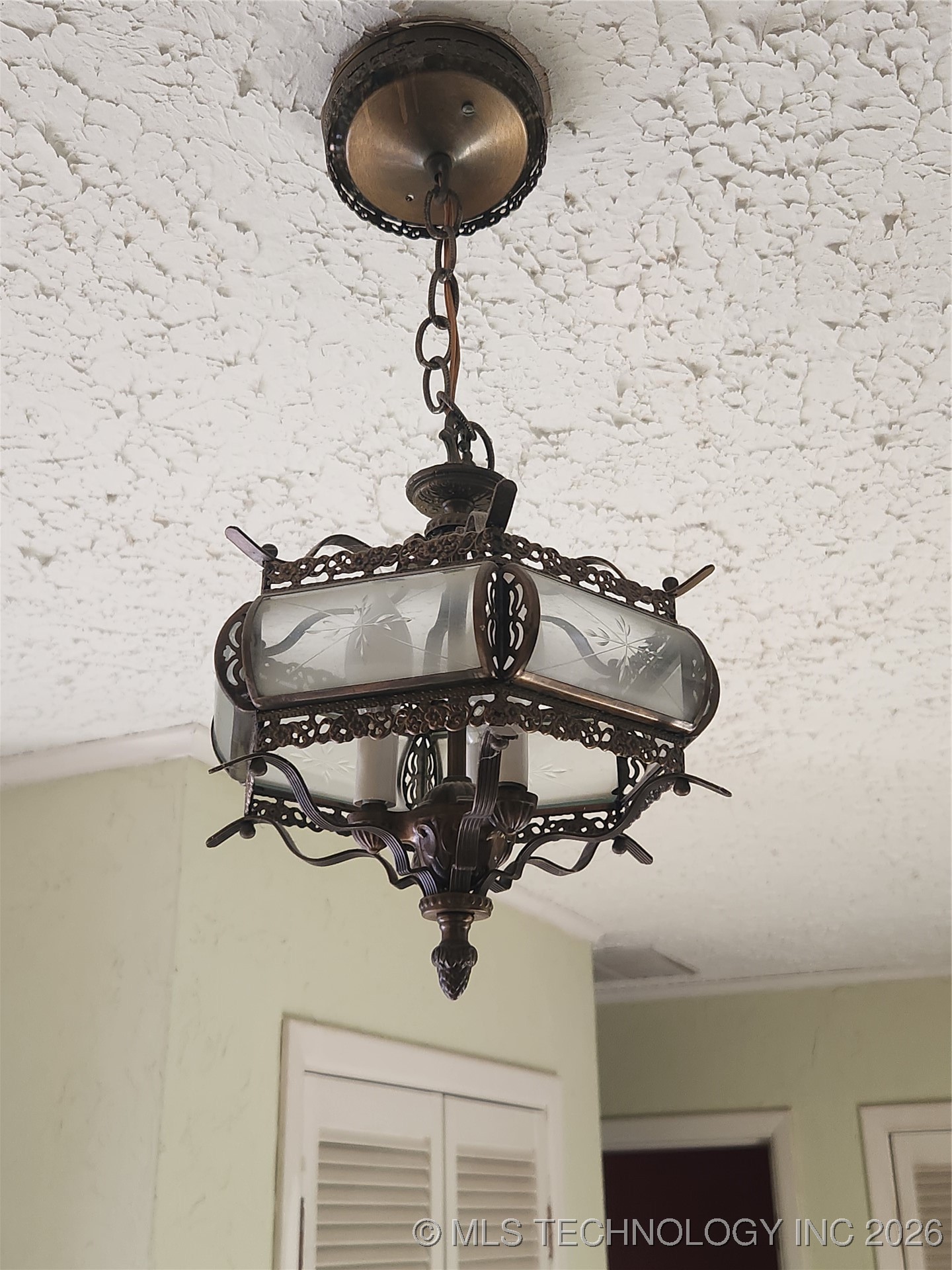 1672 S Velma Avenue Property Photo 23