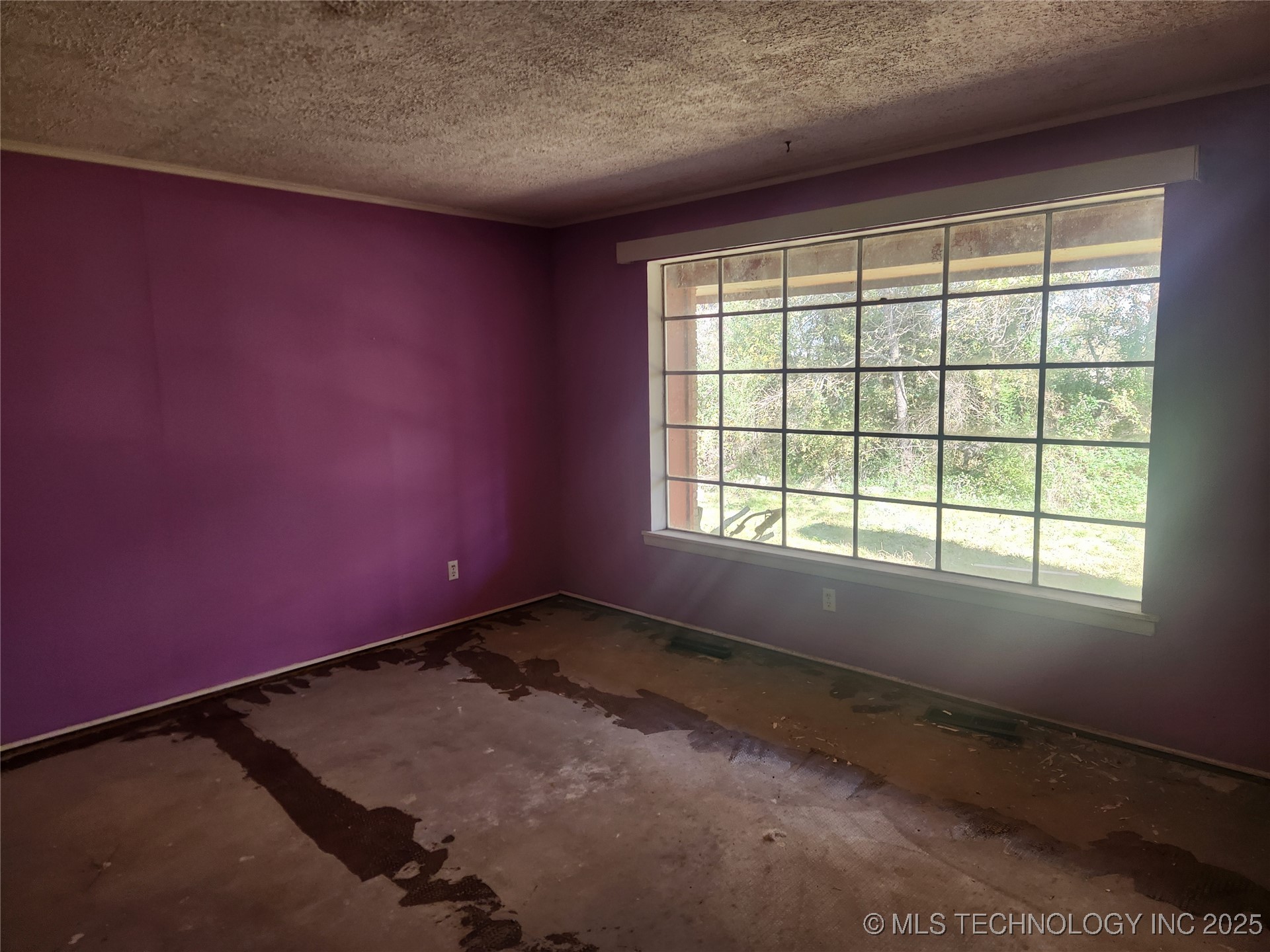 1672 S Velma Avenue Property Photo 42